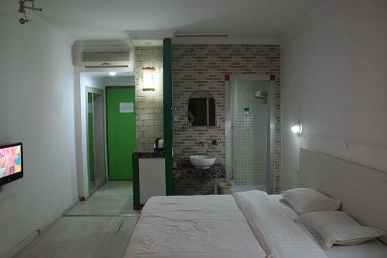 微八連鎖酒店火車駅店