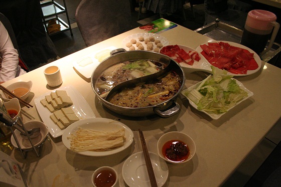 呼和浩特国賓商務大酒店内の呼市三店