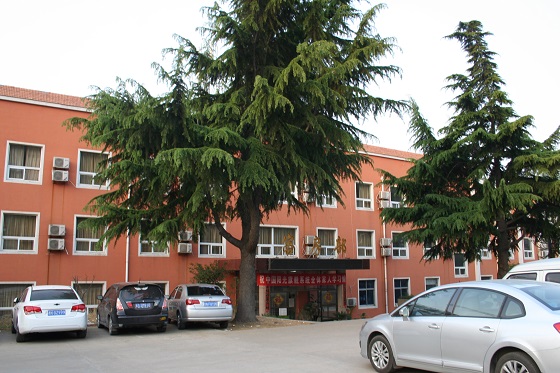 泰安鸿泰快捷酒店